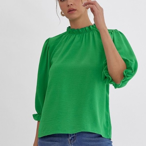 NWT Green 3/4 sleeve top - Picture 2 of 7